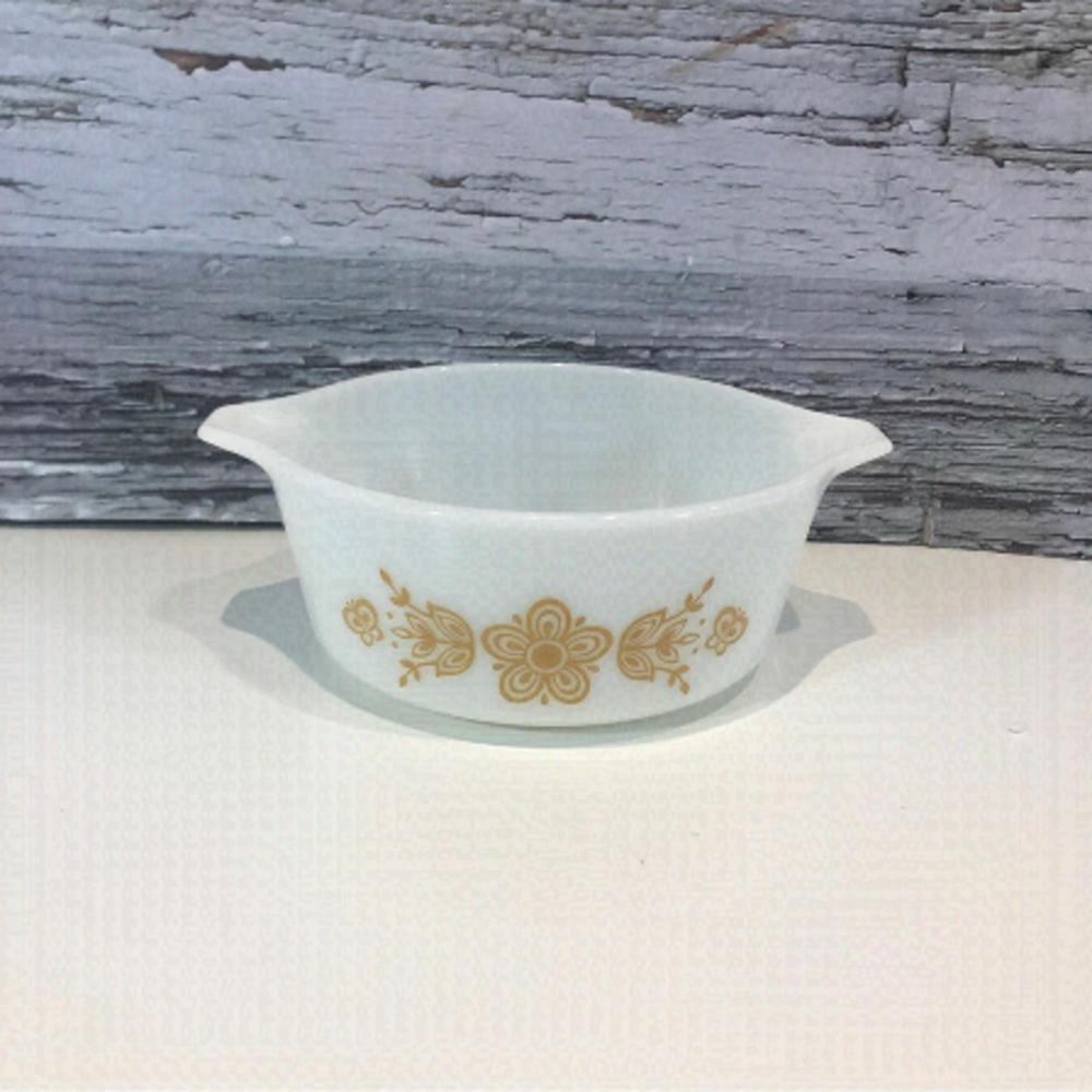Pyrex 472-b Butterfly Gold 750 Ml Casserole Baking Dish Vintage No Lid